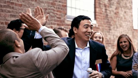 U.S. Presidential Candidate Andrew Yang Joins Manna Base Team
